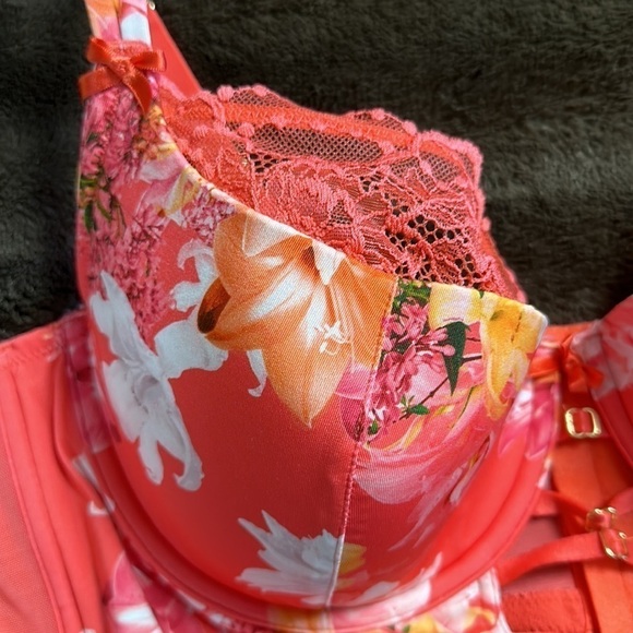 CACIQUE Lightly Lined French Balconette Sz 44 C - Picture 5 of 12